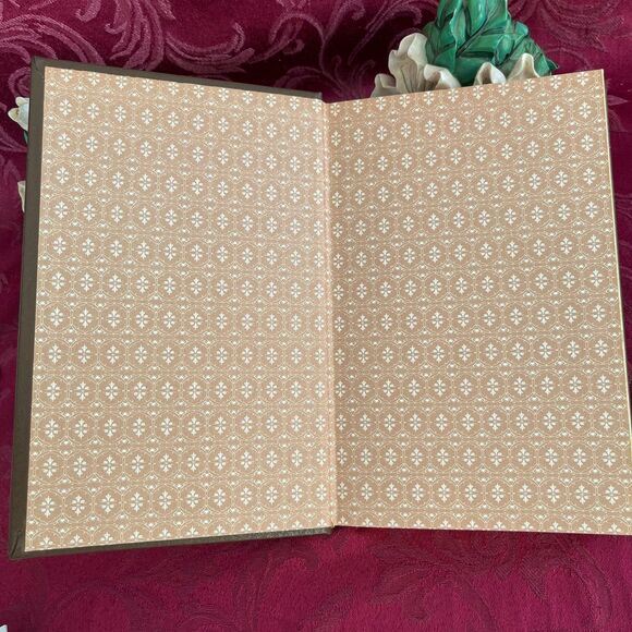 1983 Vintage Book: Stories by Guy de Maupassant, The Franklin Library - Picture 3 of 10